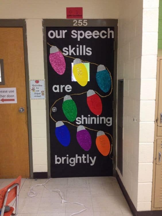 Looking for the best SLP bulletin board ideas? Find over 6 FREE fantastic speech themed board ideas for the classroom or homeschool. 