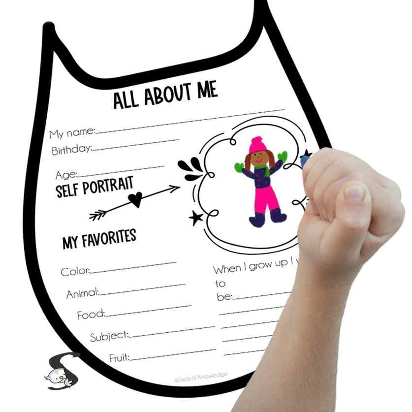 Are you looking for ways to get kids to share knowledge about themselves and fill in personal details? These owl about me poster templates are the perfect way to start the school year. They're even more fun to an it's all about me poster activity.