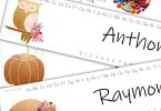 Are you looking for some super cute autumn or fall themed Printable Fall name tags? These desk name plates are so versatile. Use them in a preschool or kindergarten classroom! Need something easy for back to school preparations?