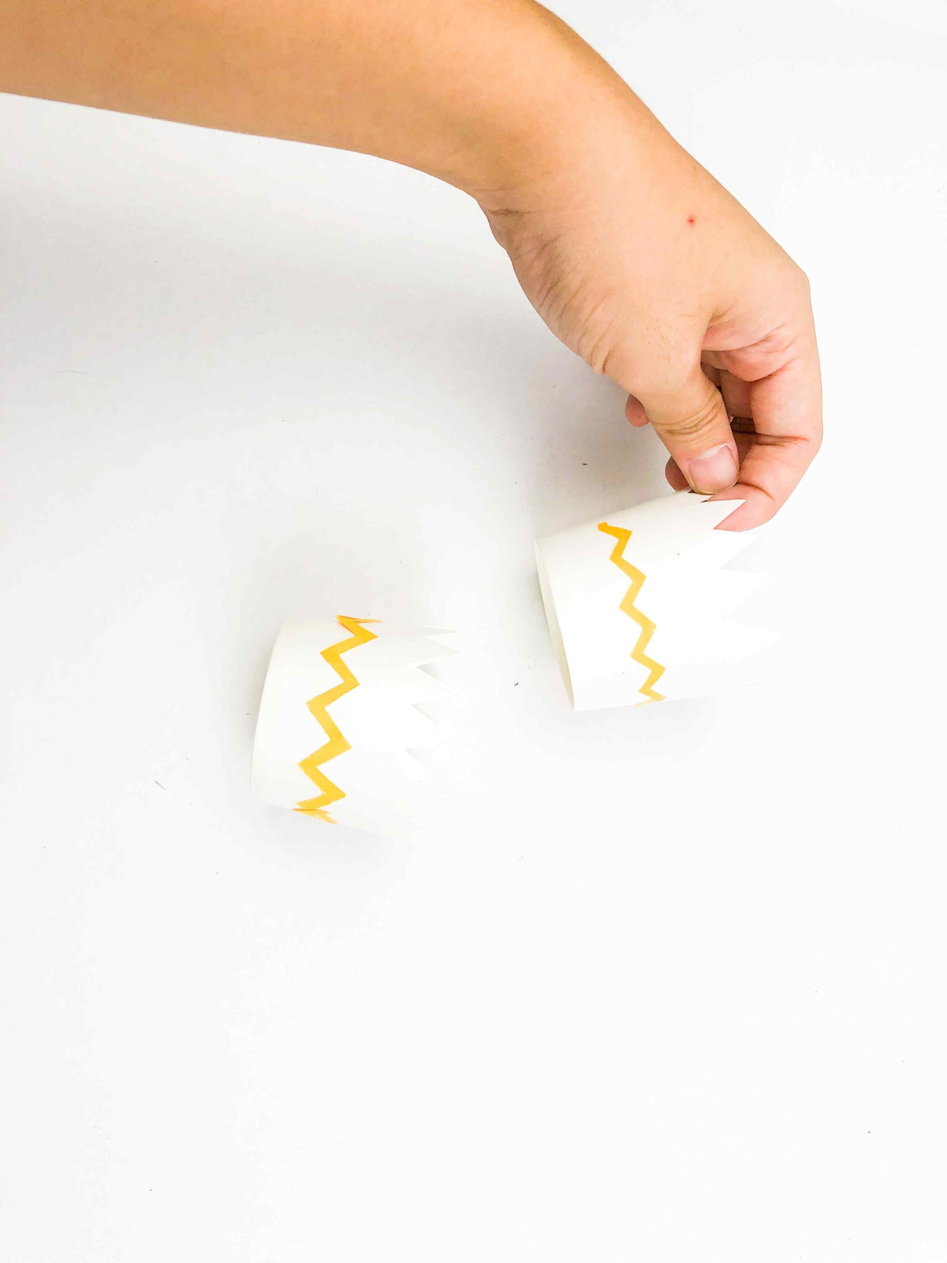 Cute and simple hatching chick craft template