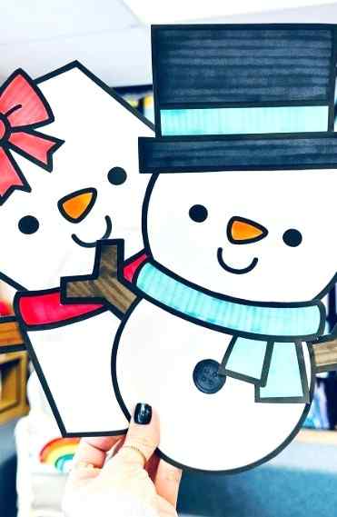 Dive into winter learning fun with this Build a Snowman Shape Match Craft! Perfect for teachers and parents, this hands-on activity combines creativity and education for little ones.