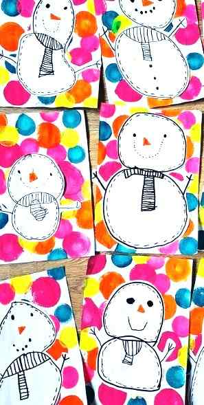Spark your kids' winter creativity with this Snowman Sponge Paint Craft – a mess-free and joyful project for teachers and parents alike!