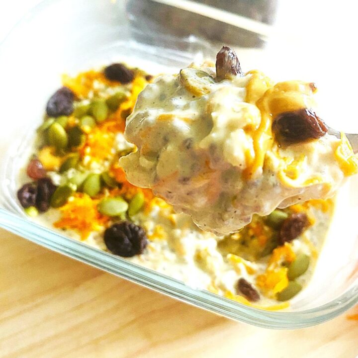 Protein Carrot Cake Overnight Oats