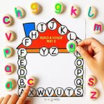 Don’t waste time on boring worksheets! Try these story stones activities for kids—easy DIY ideas that actually make literacy fun.