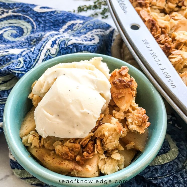 Low sugar apple crisp made with monk fruit sweetener and frozen apple slices